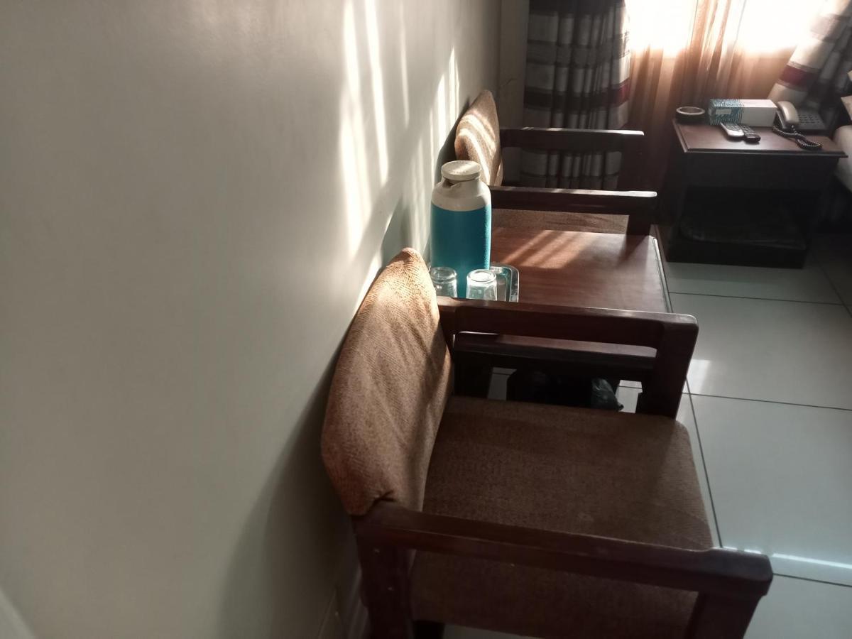 Hotel Bilal Karaczi Zewnętrze zdjęcie